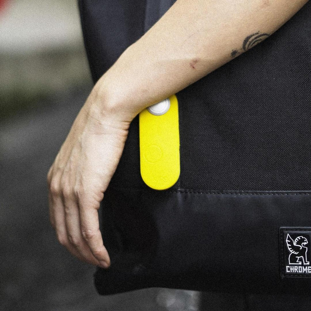 Electronic Luggage Tag, Finder & Alarm | Scout Travel – Knog US